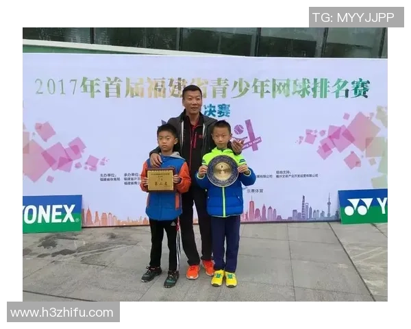 杭州网球队与南京网球队比赛复盘与经验分享分析