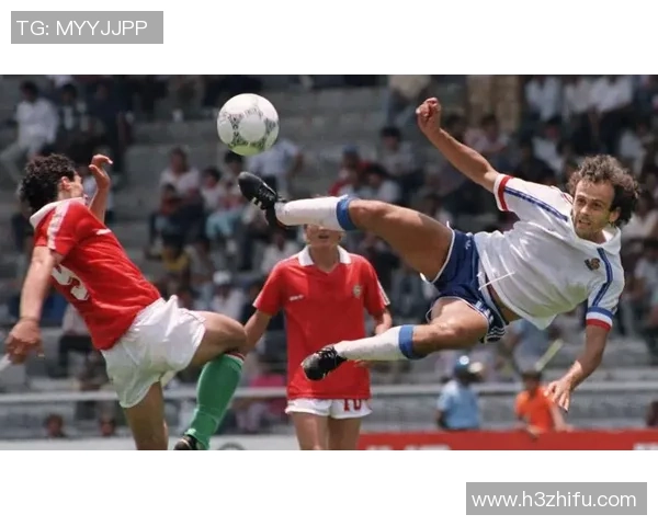 法国9号足球明星的辉煌历程与传奇瞬间揭秘 法国9号足球明星的辉煌历程与传奇瞬间揭秘