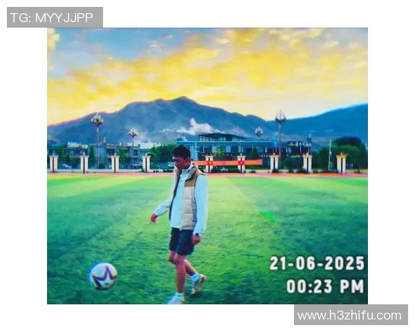 足球明星与经典歌曲的完美结合唱响绿茵场的激情与梦想