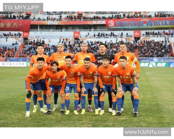 足球明星因不当行为被开除的背后故事与影响分析 足球明星因不当行为被开除的背后故事与影响分析